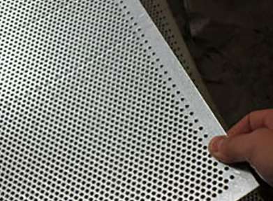 不銹鋼沖孔網(wǎng)的安裝方式 不銹鋼沖孔網(wǎng)的安裝方式