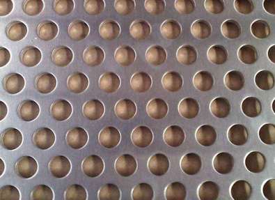 沖孔網(wǎng)在加工時(shí)為什么要涂切割液 沖孔網(wǎng)在加工時(shí)為什么要涂切割液